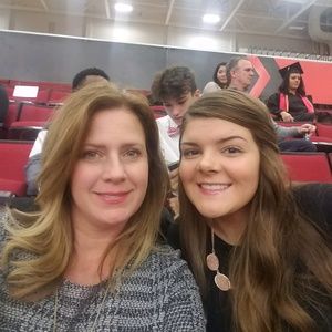 Meet your Posher, Deborah